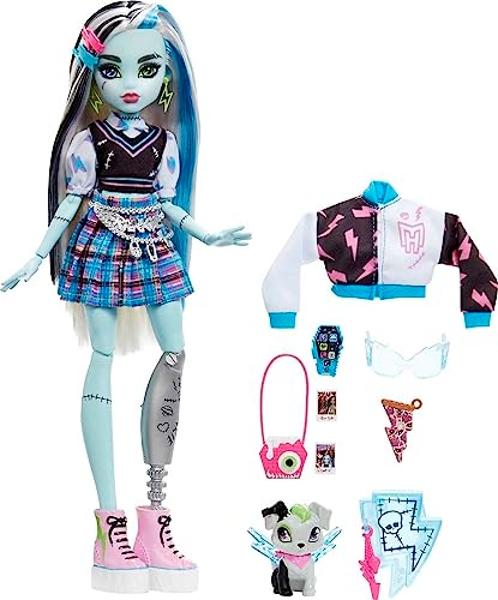 Monster High Doll, Frankie Stein with Blue & Black Streaked Hair in Signature Look with Fashion Accessories & Pet Dog Watzie