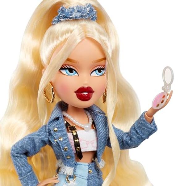 Bratz Alwayz Cloe Fashion Doll with 10 Accessories and Poster