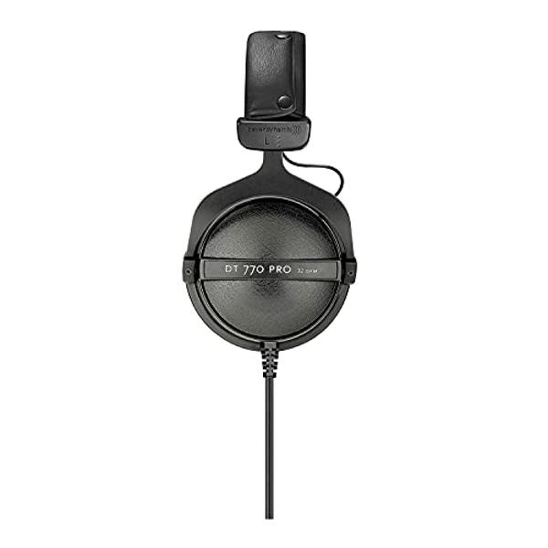 beyerdynamic DT 770 PRO 32 Ohm Over-Ear Headphones in Black. Enclosed Design, Wired for Professional Sound in The Studio and on Mobile Devices Such as Tablets and Smartphones