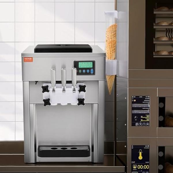 Slushie Maker Cup, 500ML DIY Magic Slushy Maker Squeeze Cups, Portable Smoothie Squeeze Cups for Juices, Milk and Ice Cream Make, Double Layers Silica Cup with Lid & Straw for Frie