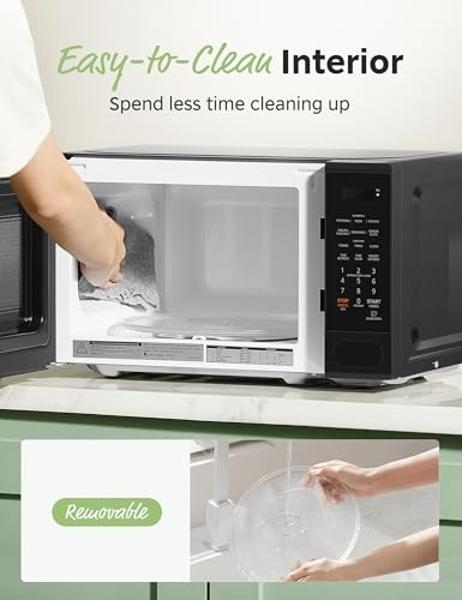 COMFEE CMO-C20M1WB Countertop Microwave Oven, 0.7 cu.ft Small Microwave with 11 power levels,Turntable Reset Function, Speedy Cooking, Weight/Time Defrost, Memory function, Childre