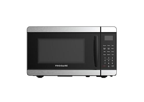BLACK+DECKER Countertop Microwave Oven 0.9-Cu. Ft. 900-Watt with Pull Handle, LED Lighting, Child Lock, White