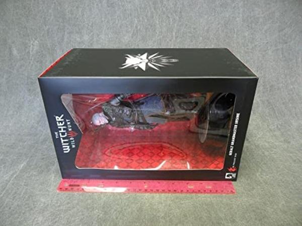 Dark Horse Deluxe The Witcher 3: Wild Hunt: Geralt Grandmaster Ursine Figure