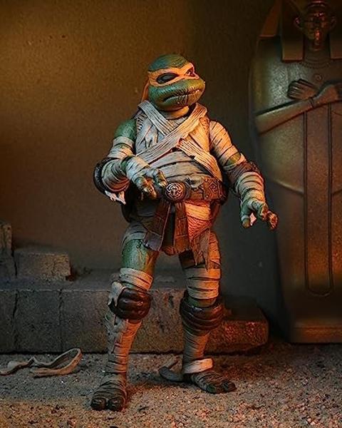 Unviersal Monsters x Teenage Mutant Ninja Turtles: Michelangelo as The Mummy Ultimate 7" Action Figure