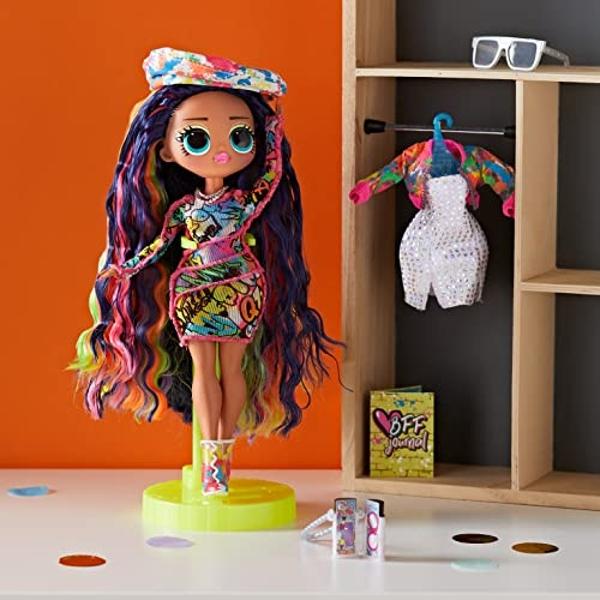MERMAZE MERMAIDZ Color Change Riviera Mermaid Fashion Doll with Designer Outfit & Accessories, Stylish Hair & Sculpted Tail, Poseable, Toy Gift Girls Boys Collectors Ages 4 5 6 7 8