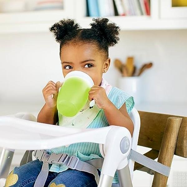Munchkin Sippy Cup for 6 Month Old and Up, Spill Proof Miracle 360 Toddler Cups with Transition Handles, 7 Ounce, 2 Pack, Blue/Green