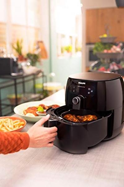 Philips Kitchen Appliances Philips Premium Analog Airfryer with Fat Removal Technology + Revipe Cookbook, 3qt, Black, HD9721/99