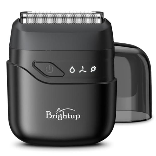 Braun Electric Series 3 Razor with Precision Trimmer, Rechargeable, Wet & Dry Foil Shaver for Men, Blue/Black, 4 Piece