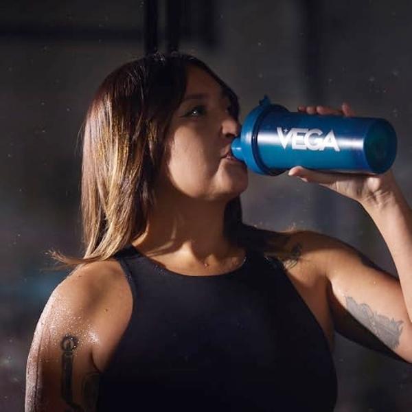 Vega Essentials Plant Based Protein Powder, Vanilla - Vegan, Superfood, Vitamins, Antioxidants, Keto, Low Carb, Dairy Free, Gluten Free, Pea Protein for Women & Men, 2.3 lbs (Packa