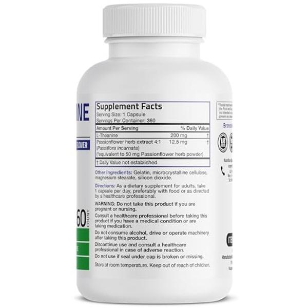 Pure Encapsulations Chaste Tree (Vitex) - Supports Menstrual Cycle Regularity - for Breast Comfort* - Women's Supplement - Hormonal Balance Support - Non-GMO & Vegan - 60 Capsules