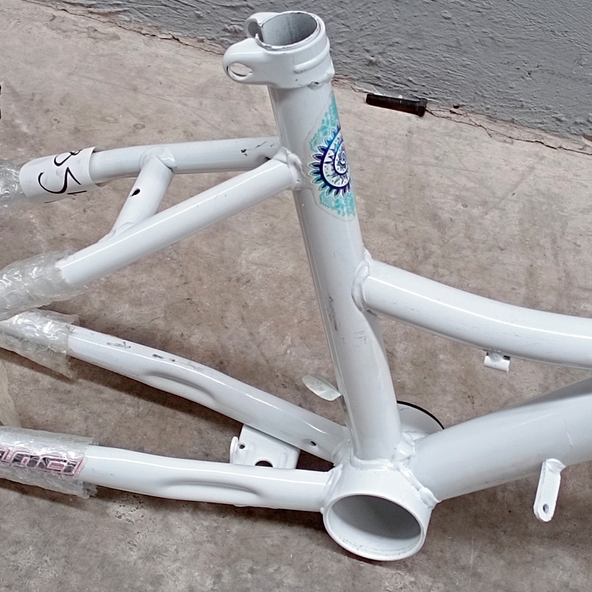 Bicicleta Veloci Reacondicionado Mandala R20 Blanco