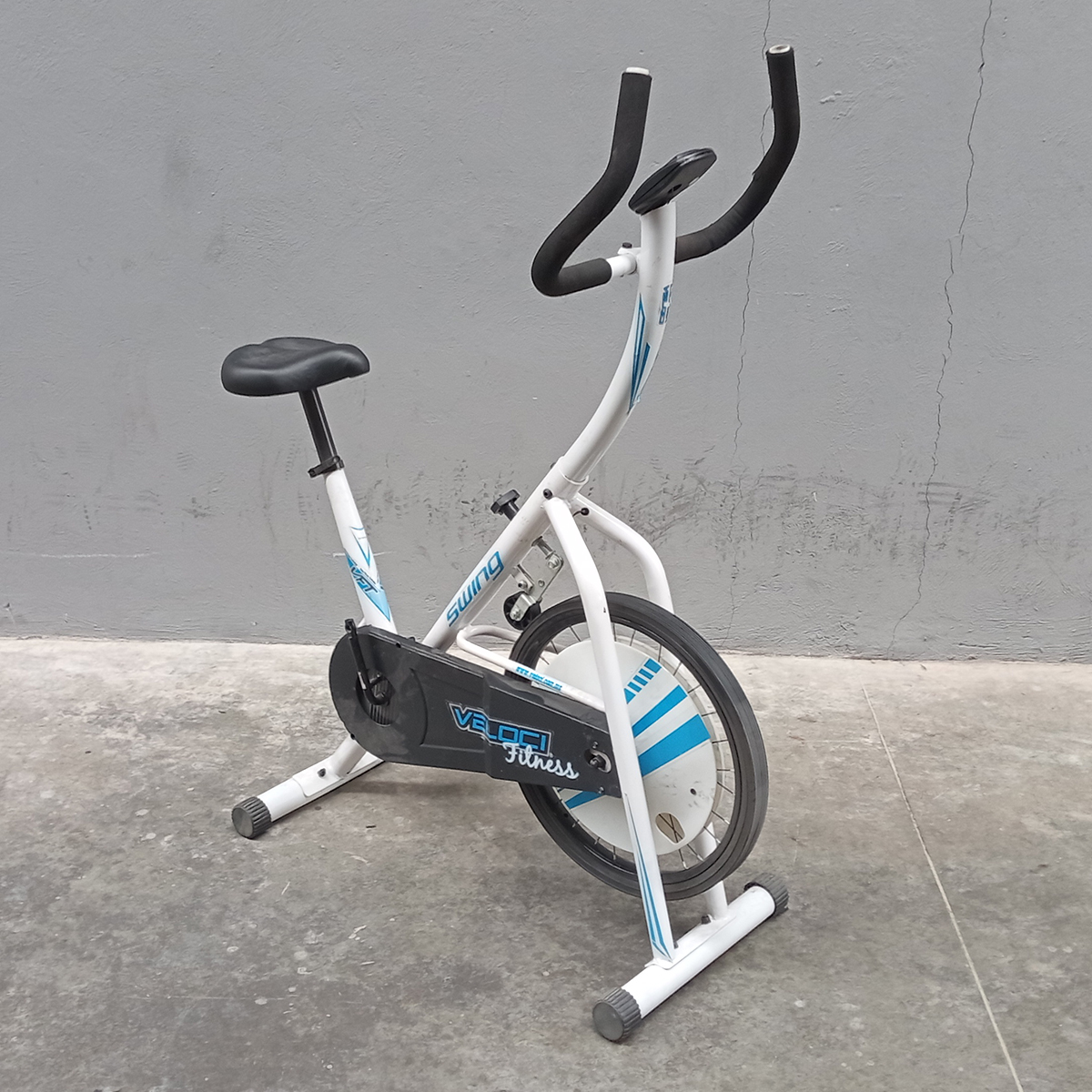 Bicicleta Veloci Reacondicionado Fitness Swing Blanco