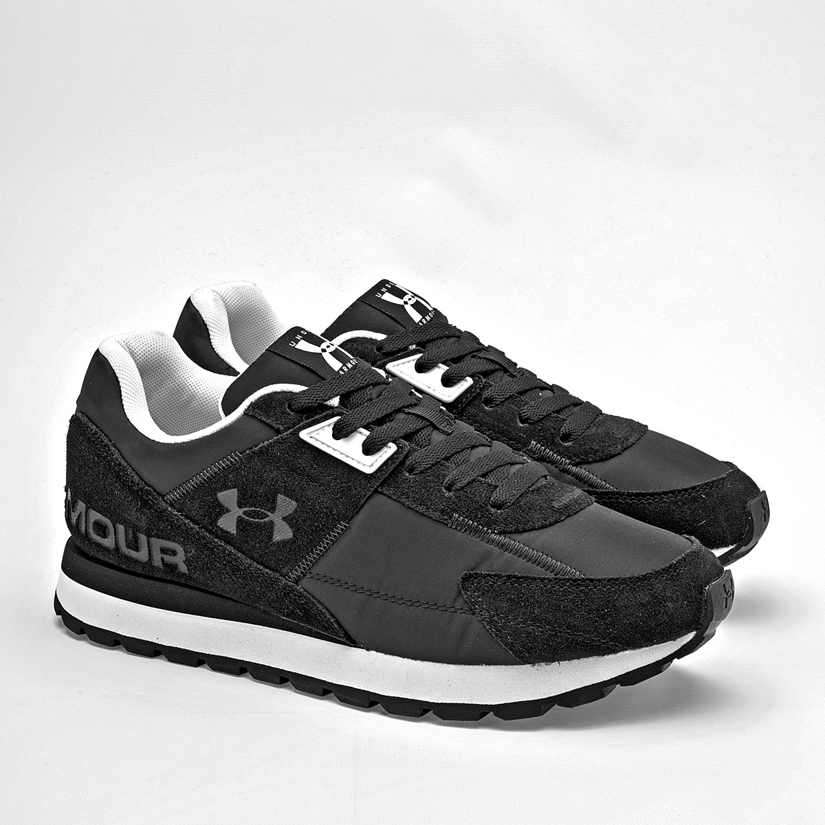 UNDER ARMOUR UA Essential Runner TENIS HOMBRE DEPORTIVO COLOR NEGRO