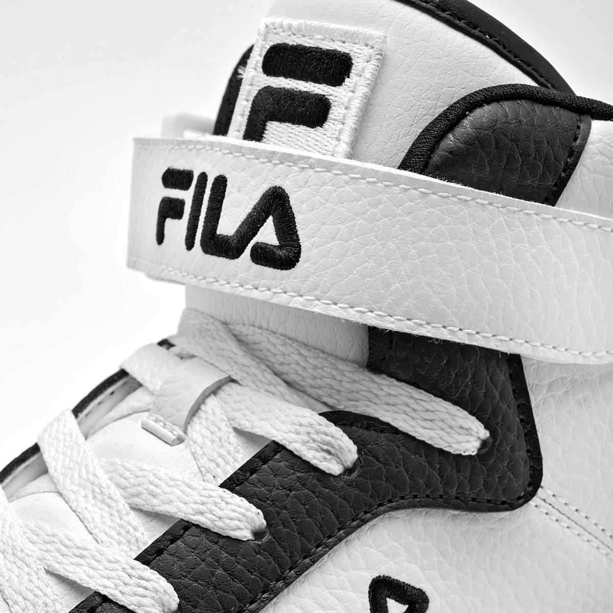 FILA A-High TENIS HOMBRE DEPORTIVO DE BOTA COLOR BLANCO NEGRO