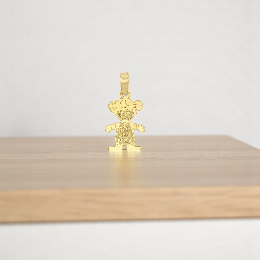 Dije Sencillo De Niña Elaborado En Oro De 10k + Regalo