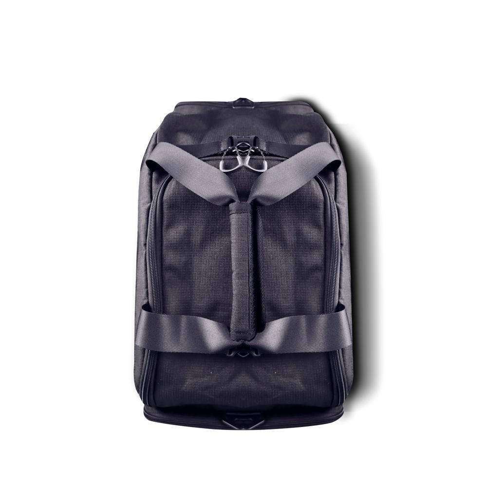 MALETA DEPORTIVA SKYPEAK DUFFLE LSMB10298Y 18" NEGRA / AMARILLO