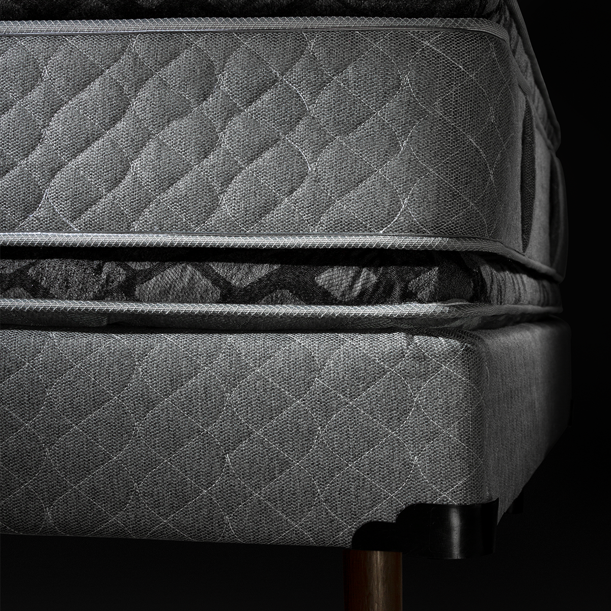 Colchón King Size Lester Status - Doble Colchoneta Híbrido con Resortes Mini Bonell y Espuma con Acolchado Lesterpad