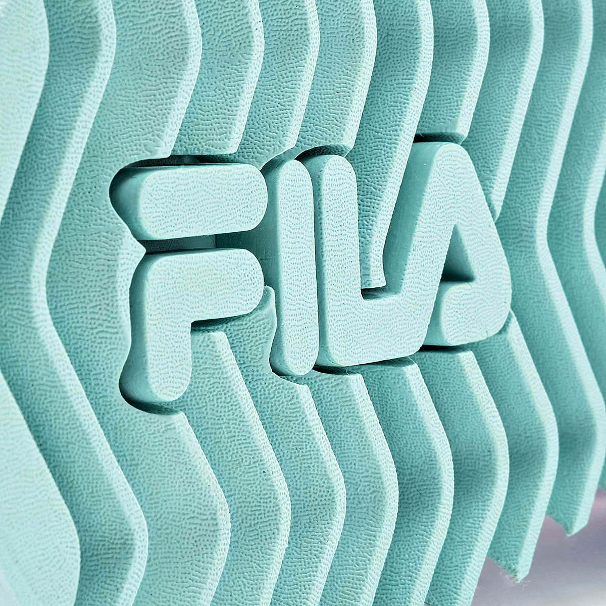 FILA Fila Orbit Stripe TENIS MUJER CASUAL CHUNKY PLATAFORMA 4 CM COLOR BLANCO