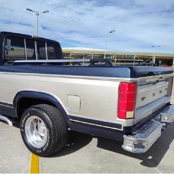 Juego calaveras y cuartos compatibles Ford F150 80 al 86