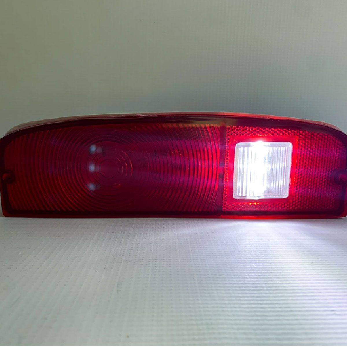 Calaveras LED compatibles Ford F100 F150 67 68 69 70 71 72
