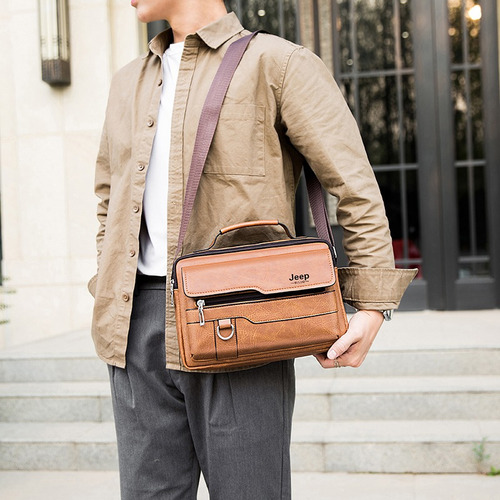 Hombre Una Bolsa De Hombro Business Briefcase Cuero La Marca Acabado De Los Herrajes Níquel Color Caqui Correa De Hombro Chocolate Diseño De La Tela Lisa
