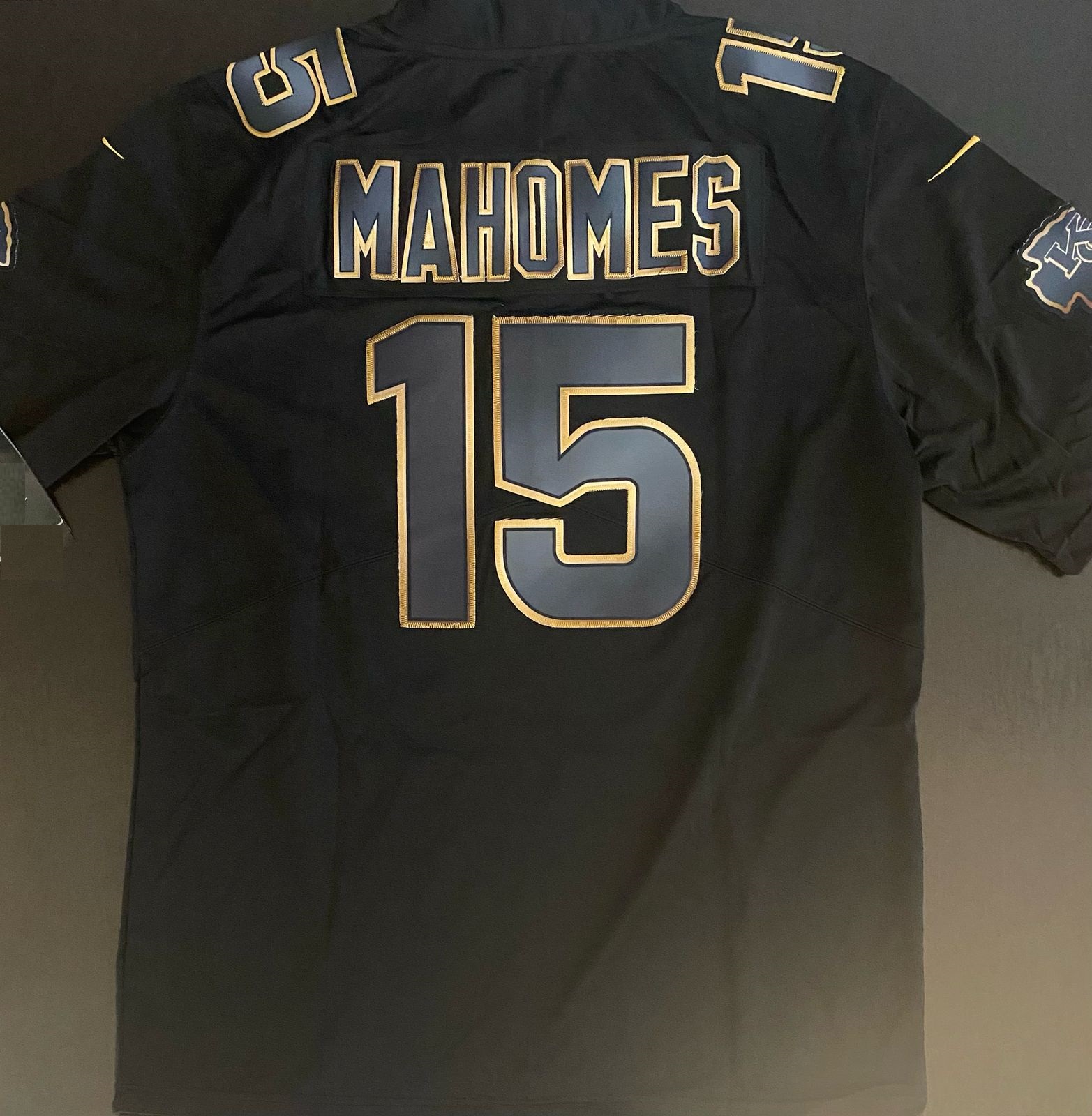 Jersey Mahomes 15 Bordado Edicion Especial Black Gold  Talla M
