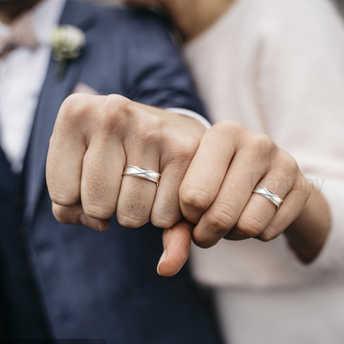 2 Piezas Anillo De Dedo Super Negro Goku Son Tiempo Plata