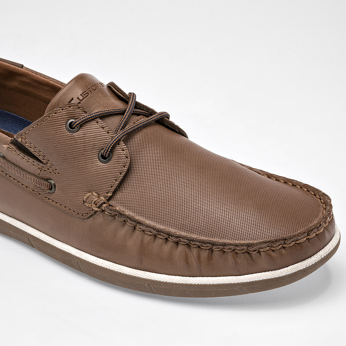 ZAPATO CASUAL NEGRO TOTAL PARA HOMBRE COLOR CAFE 3400