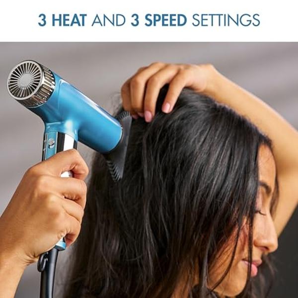 Secador de pelo BaBylissPRO Nano Titanium Professional Nano Light Ionic de doble voltaje, ligero, en negro, herramienta de peinado profesional portátil de viaje con difusor, set de