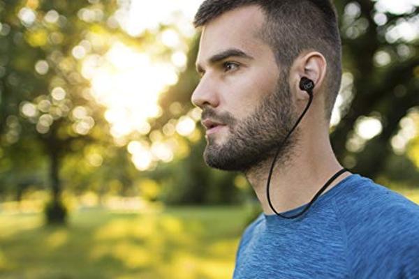 Auriculares deportivos inalámbricos iJoy con Bluetooth, IPX4, resistentes al sudor y con micrófono, con cancelación de ruido, para entrenar, correr y gimnasio.