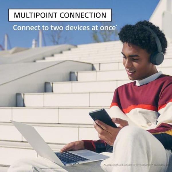 Auriculares deportivos inalámbricos Bluetooth Soundcore by Anker Sport X10, ganchos giratorios para una comodidad máxima y un ajuste seguro, graves profundos, resistencia al agua I