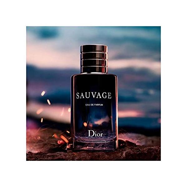 Christian Dior Sauvage Eau De Parfum Spray para hombres, 3.4 onzas
