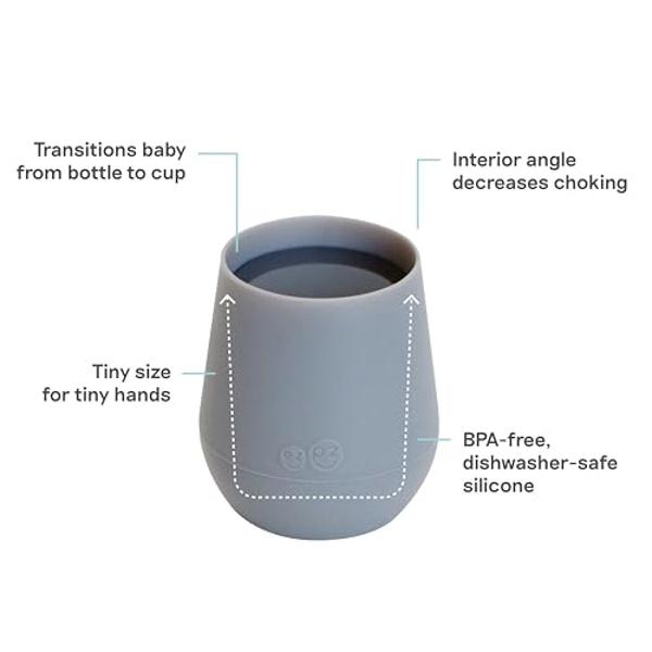 Vaso pequeño ezpz (gris): vaso de entrenamiento 100 % silicona para bebés de 4 meses en adelante. Diseñado por un especialista en alimentación pediátrica. Artículos esenciales para