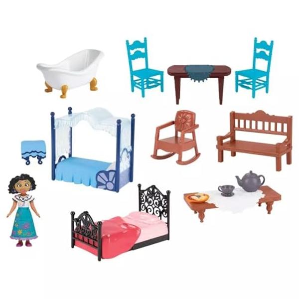 Disney Encanto Magical Madrigal House Playset con muñeca Mirabel y 14 accesorios: ¡incluye luces, sonidos y música!