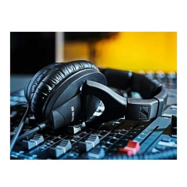 Beats Studio Pro - Auriculares inalámbricos Bluetooth con cancelación de ruido - Azul marino (Renovados)