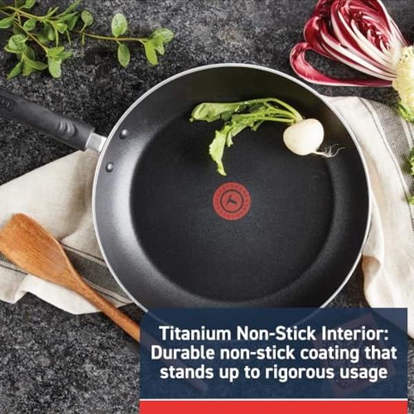 Juego de sartenes antiadherentes T-fal Experience (3 piezas, 8, 10,25 y 12 pulgadas), apto para horno de inducción y asador (400 °F), color negro.