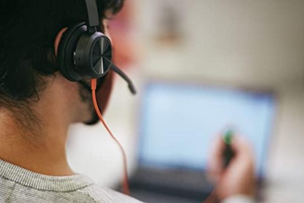 Auriculares con cable Plantronics Poly - Blackwire 8225 con micrófono de brazo, auriculares estéreo de doble oreja para computadora, USB-A para conectar a su PC/Mac, cancelación ac