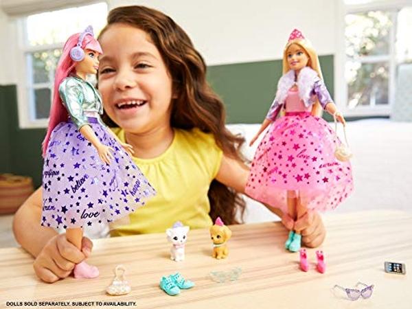 Muñeca Barbie Princesa Aventura Daisy en estilo princesa (12 pulgadas con curvas) con cabello rosa, gatito, tiara, 2 pares de zapatos y accesorios, para niñas de 3 a 7 años