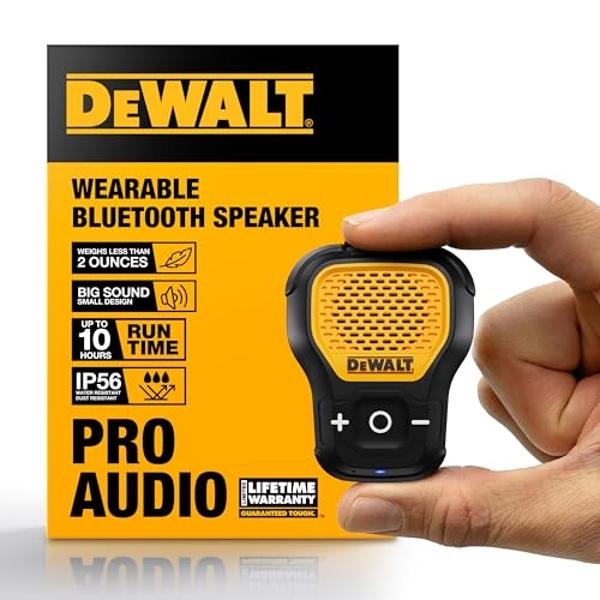 Altavoz Bluetooth portátil DEWALT (versión actualizada), altavoz portátil inalámbrico con clip Jobsite Pro, resistente al agua (no magnético), micrófono integrado para música y lla