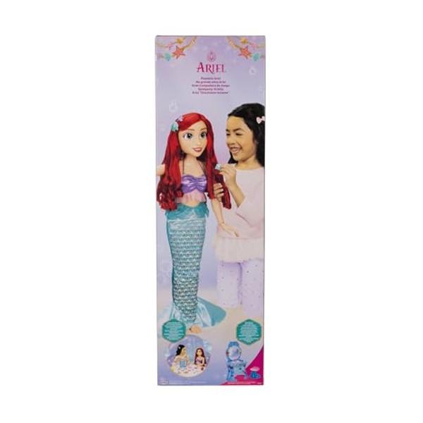 Muñeca Disney Princess Ariel Playdate de 32" de alto y articulada, muñeca de mi tamaño con traje de sirena, viene con Dinglehopper para peinar su largo cabello rojo y horquillas de.