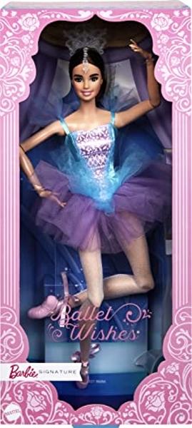 Muñeca Monster High, Frankie Stein, colección de moda con estilo, vestido azul a cuadros y accesorios inspirados en la costura (exclusiva de Amazon).