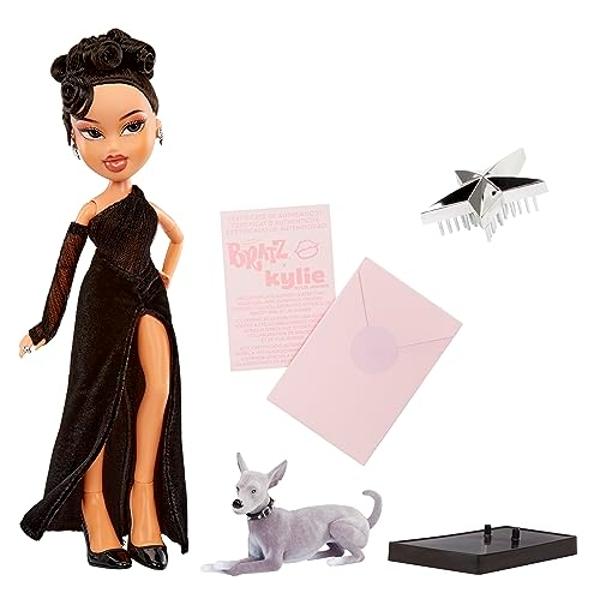 Muñeca de moda nocturna Bratz x Kylie Jenner con vestido de noche, perro y póster.