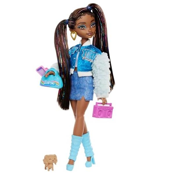 Muñeca Barbie Dream Besties y accesorios, Brooklyn, muñeca articulada de moda con cabello largo y negro, 9 piezas con temática musical.
